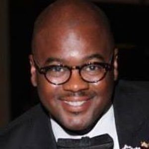 Meet your Posher, Larry